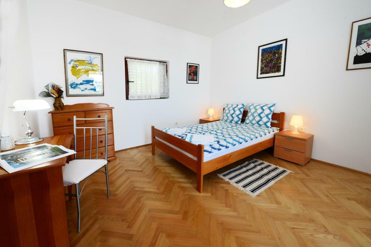 Beautiful Apartments First Row To The Sea Porec Ngoại thất bức ảnh